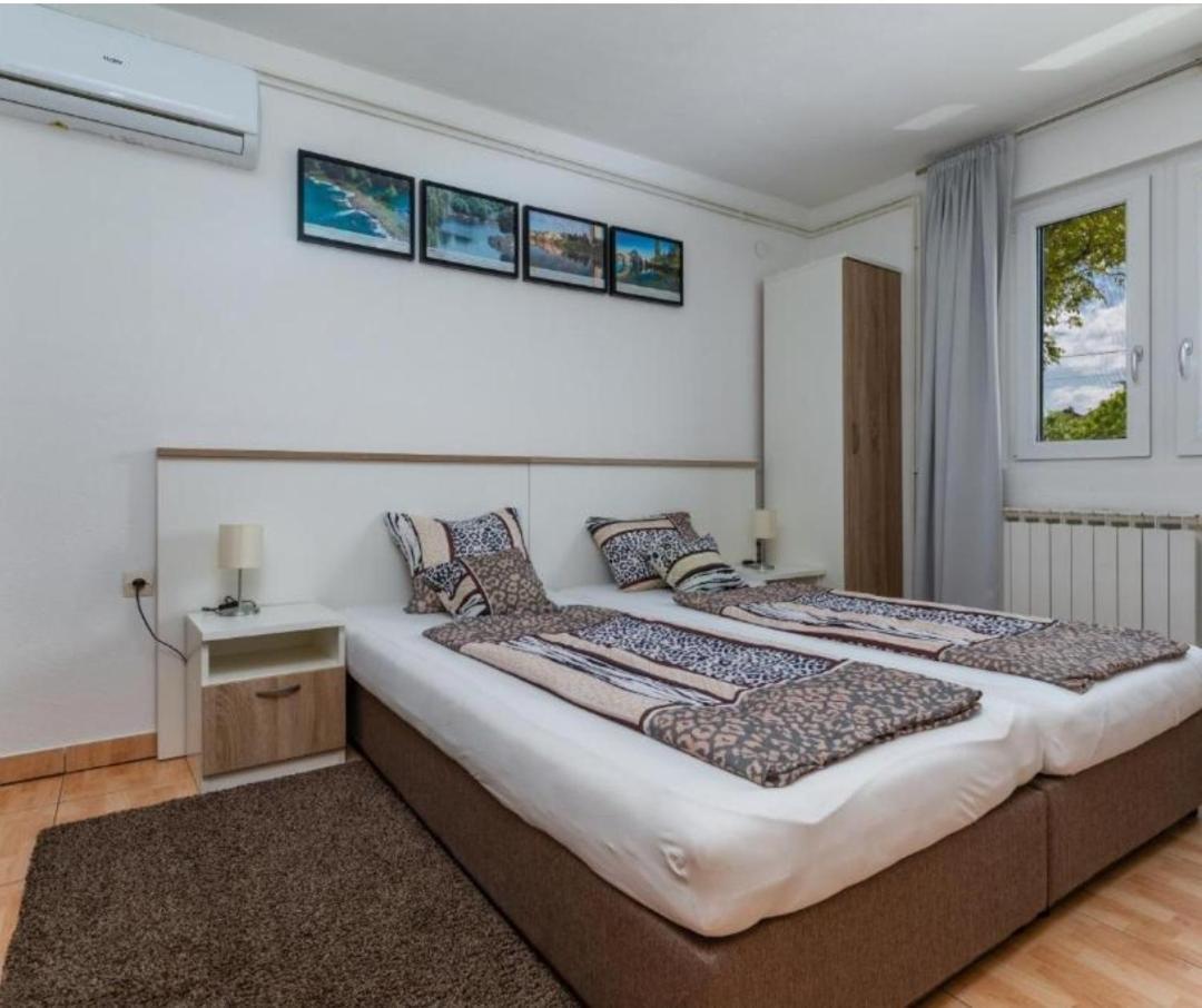 Apartment Karlovac Ngoại thất bức ảnh